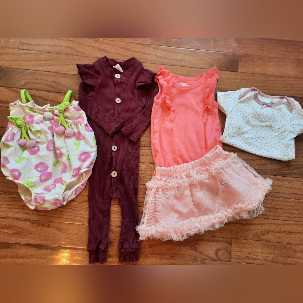 Baby girl clothes 3-6 months mixed lot